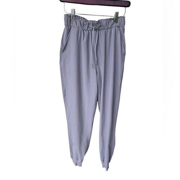 LULULEMON Keep Moving Jogger in chambray 4 - Picture 1 of 2